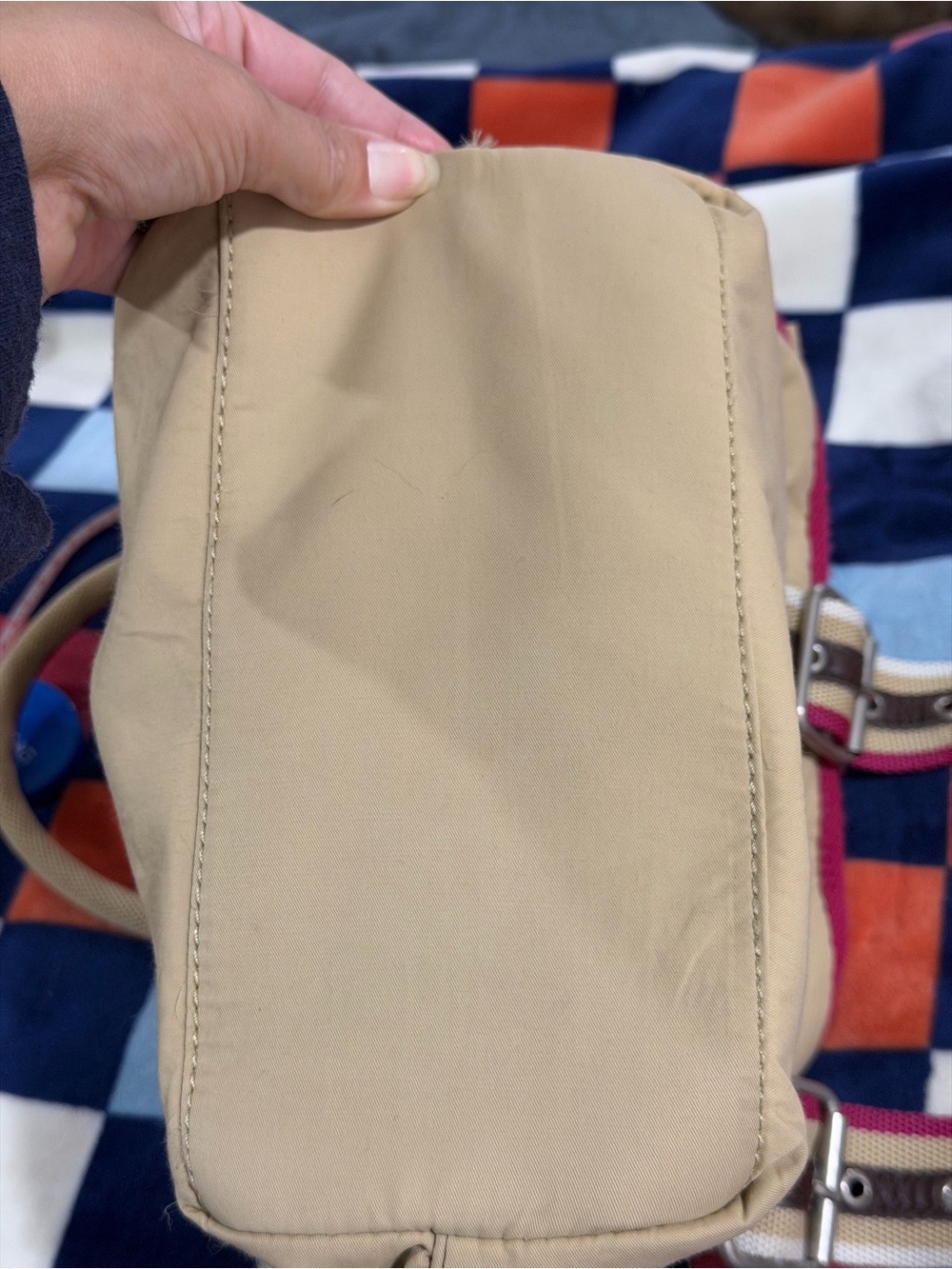American Eagle bag - beige w/ deep pink trim - Picture 16 of 16